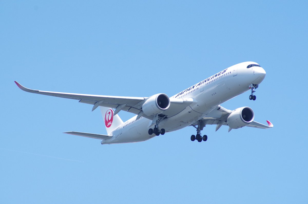 jay_mashiko's tweet photo. エアバスA350 JA13XJ 乗客乗員の皆さんが無事で本当に良かった。 https://t.co/a7giWtsAXv