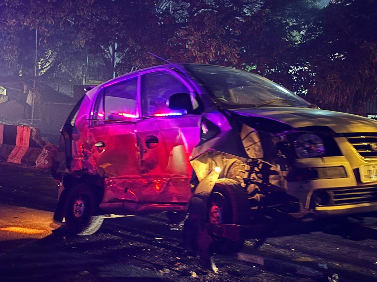 jasuja's tweet image. No Action has been taken by @dtptraffic and the constant ping pong between MCD/PWD/Traffic Police and our MLA has resulted in an accident a month after all roads are blocked by traffic, heavy vehicles while citizens cant enter their ancillary roads

No one cares about citizens!