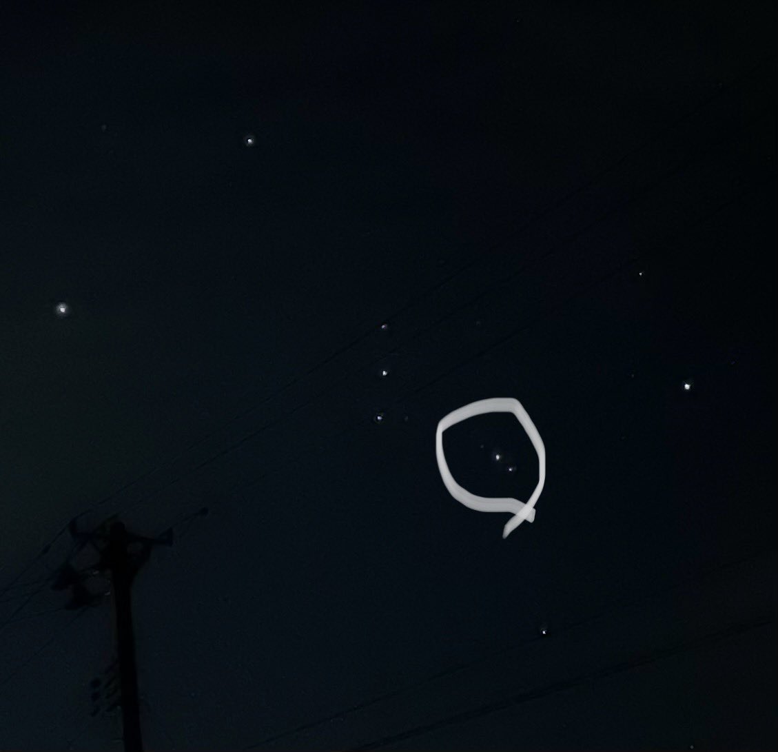agrioono's tweet photo. 実家に帰ると東京と星空が違うと実感する。オリオン大星雲が肉眼で見えるとか東京ではありえないですよね。 https://t.co/1S7xfyfjEc