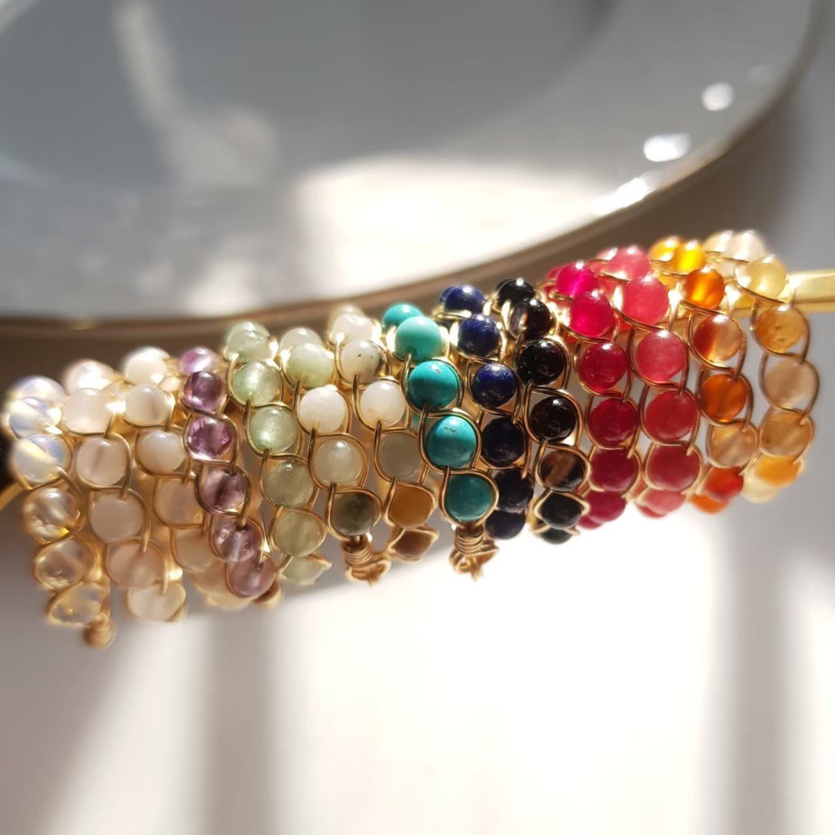 kinezJewelry's tweet photo. รวมแหวนหินรุ่น Rollin วงละ 159฿ ส่งฟรีแถมกล่องค่า
♡ หินธรรมชาติแท้ ขนาด 3 มิล ในร้านมีมากกว่า 30 ชนิด
♡ ทำตามไซส์ 3-13us
♡ เลือกสีลวด: เงิน, ทอง
♡ เลือกหิน: ชนิดเดียวล้วนหรือผสม (ผสมได้มากสุด 9 ชนิด) https://t.co/UXjAiStZVd