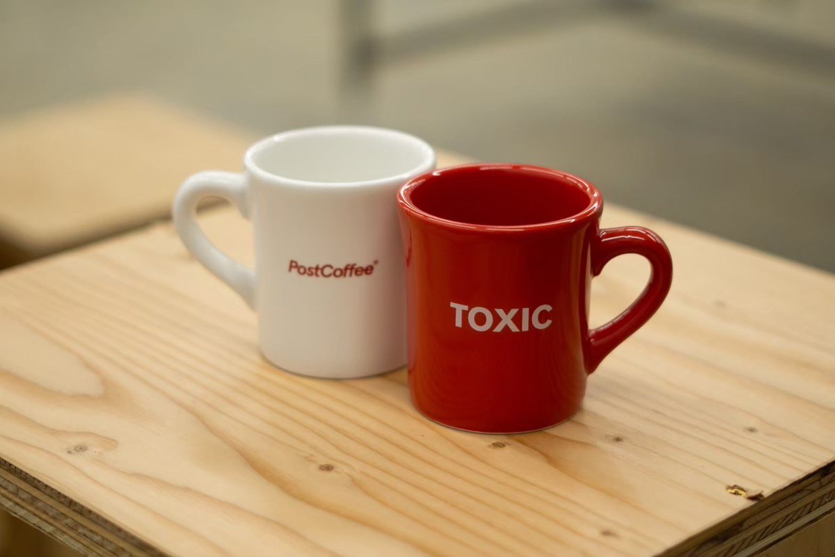 PostCoffee Offline Store tweet media