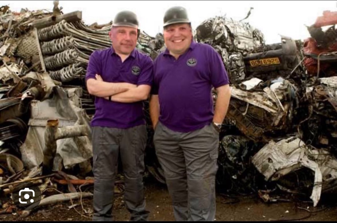 Haichert's tweet photo. Rumour has it…@GreggKTarasoff and @CarmenKoch555 went to the scrap pile when reaching out and asking the #Uke @ndrewwk to curl in the fire toss provs. @TylerHarrison92 @shooterBot #ScrapPile #BottomOfTheBarrel #Desperation #PutinTongueLashings https://t.co/zsZlVFPqPE