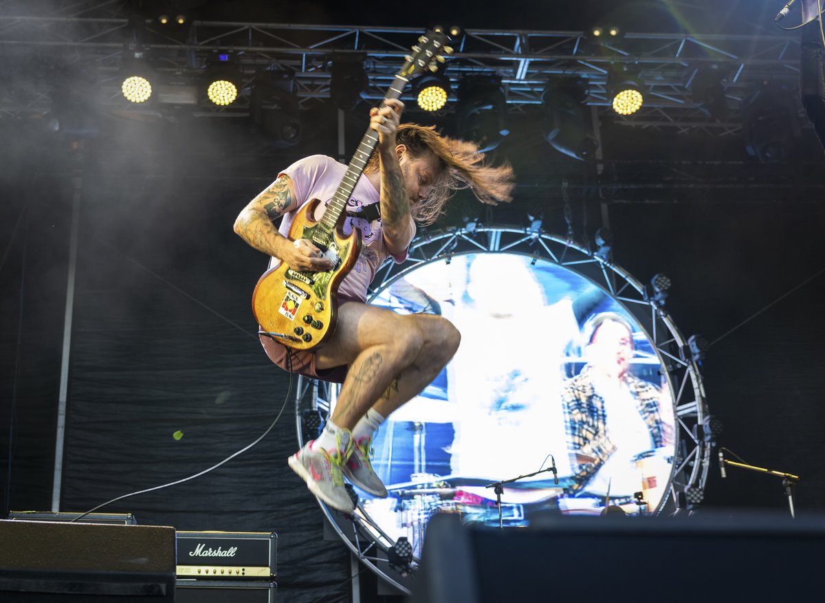 Gosford Race Club (@gosford_races) on Twitter photo SPRING LOADED @ GOSFORD RACE CLUB
Ft. <a href="/regurgitators/">Regurgitator</a> <a href="/JebediahHQ/">Jebediah HQ</a> <a href="/Shihad_Band/">Shihad</a> Magic Dirt <a href="/Frenzalofficial/">Frenzal Rhomb</a> <a href="/_screamfeeder_/">Screamfeeder</a> & Caligula๐ค
Presented by <a href="/doctormcdougall/">Lindsay McDowens</a>
SAT 10 FEB // Tickets on sale now
bit.ly/springloaded20โฆ
<a href="/EmpireTouring/">Empire Touring</a> <a href="/MMMCentralCoast/">The Coast's Own 107.7 Triple M</a> SPRING LOADED @ GOSFORD RACE CLUB
Ft. <a href="/regurgitators/">Regurgitator</a> <a href="/JebediahHQ/">Jebediah HQ</a> <a href="/Shihad_Band/">Shihad</a> Magic Dirt <a href="/Frenzalofficial/">Frenzal Rhomb</a> <a href="/_screamfeeder_/">Screamfeeder</a> & Caligula๐ค
Presented by <a href="/doctormcdougall/">Lindsay McDowens</a>
SAT 10 FEB // Tickets on sale now
bit.ly/springloaded20โฆ
<a href="/EmpireTouring/">Empire Touring</a> <a href="/MMMCentralCoast/">The Coast's Own 107.7 Triple M</a>