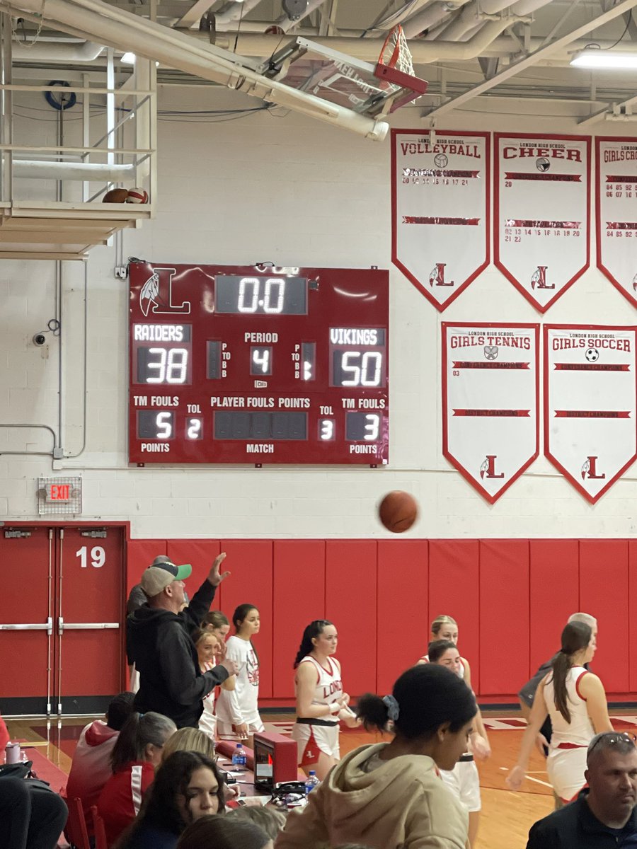 Mike Davis tweet media