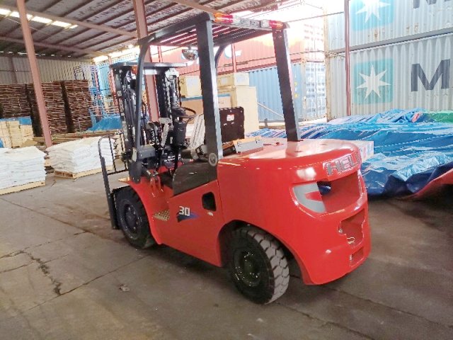 ✅HELI CPCD30 Forklift✅#Product
1. Rated capacity: 3000kg
2. Lifting height:4000mm
3. Fork size: 1070mm
4. Overall size: 3752*1225*2020mm
5. Total weight: 4660kg

More📩sales@newindu.com
#HELI #FORKLIFT #合力 #heliforklift #forklifts #logisticsmachinery #mahicnery