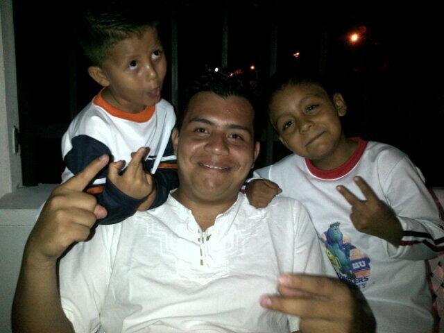 jchavezpe's tweet photo. 10 años.

#jchavezpe https://t.co/0LxR32ANgN