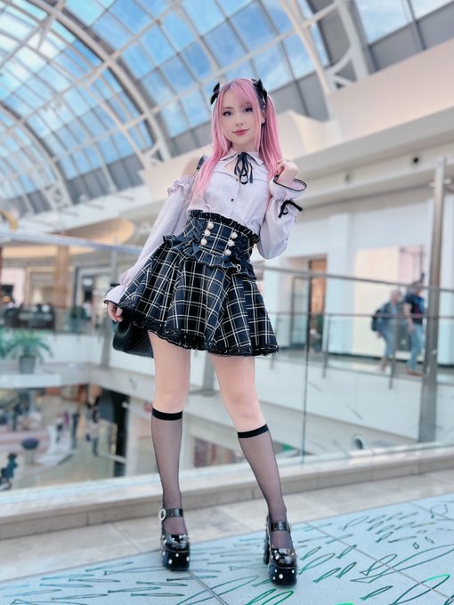 My fit went hard today https://t.co/AYCuCFfV6i<a href="/tag/barbie"class="tags"><span>#barbie</span></a>