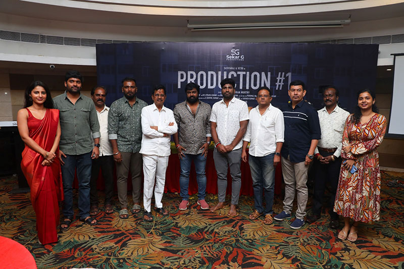 #SekarGproductions #ProductionNO:1 

சத்யராஜ் - வெற்றி இணையும் டார்க் காமெடி படம்
Sathyaraj &amp; Vetri unite for a new movie
kalaipoonga.net/cinema/சத்யராஜ்-வெற்றி-இணையும்/ 

<a href="/ayrakrishnaoffl/">Ayra Krishna</a> <a href="/Nathanprathana/">Prathana Nathan</a> <a href="/nsuthay/">NS Uthaya kumar</a> <a href="/jerard_felix/">Jerard Felix</a> <a href="/prosathish/">Sathish</a>