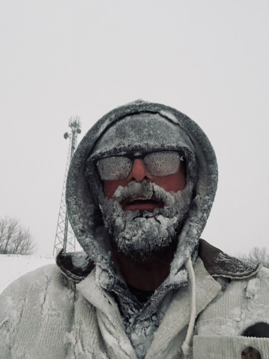 ɹǝdıԀ ˙ɹW tweet media