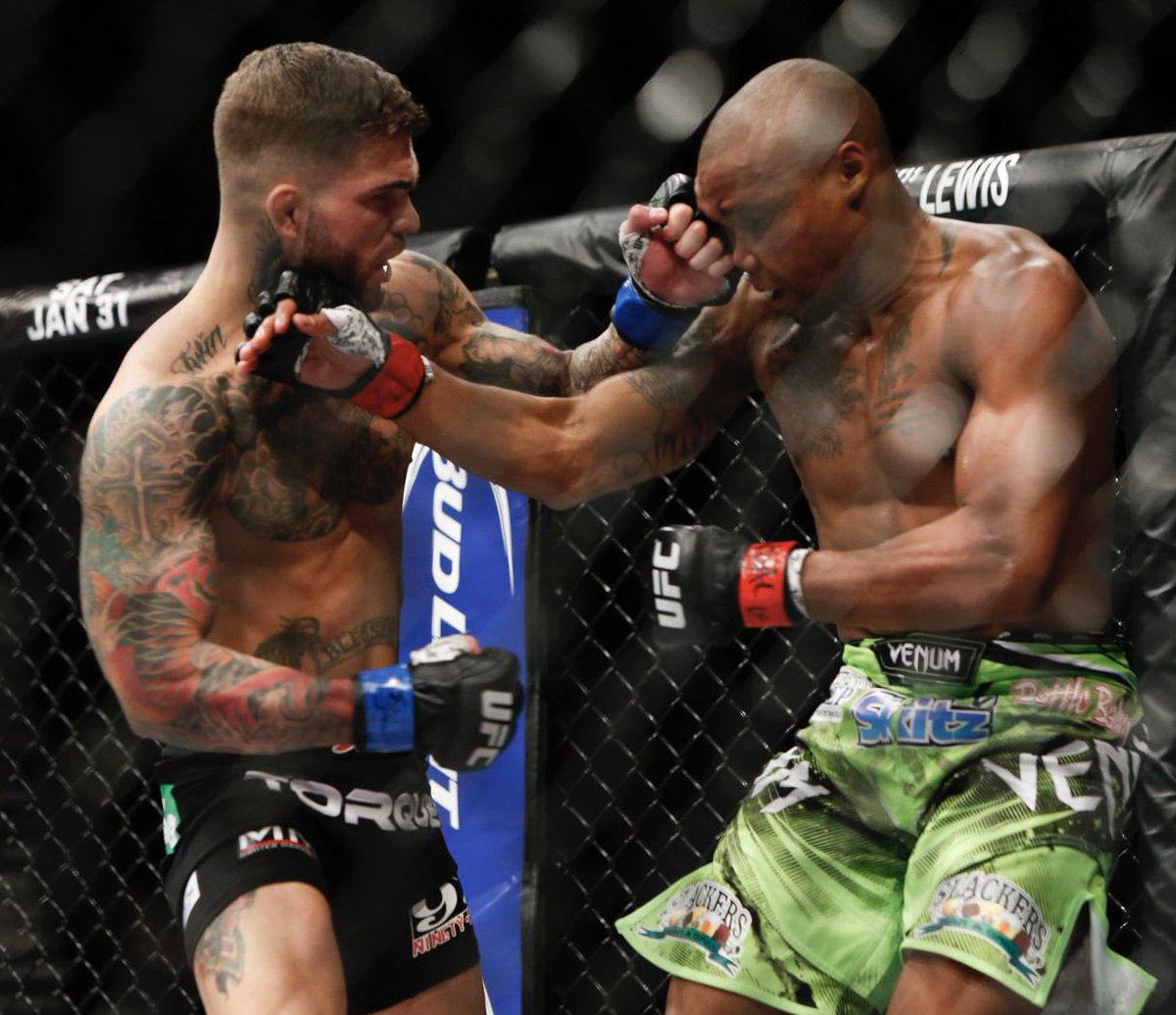 Jan3.2015 9 years ago today, @Cody_NoLove made his UFC debut & finished Marcus Brimage.