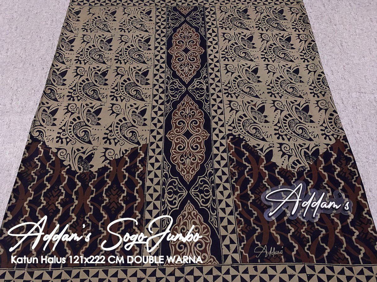 batikasrimuna's tweet photo. ¤ Sarung Batik Sogosogan ¤ 

• Ukuran Dewasa Jumbo

• Bahan Kain Katun Halus Candi Mekar original

• Kemasan BOX
• Berat -+ 440 gr

Harga 120K 

Order via WA《 082323613023 》 https://t.co/b5TayeQIXu