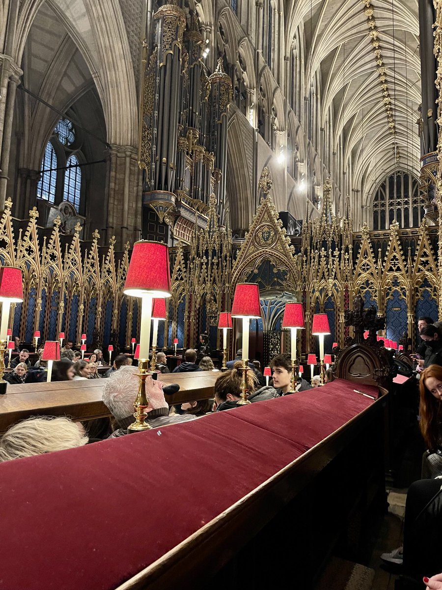 Dr_J_Smith's tweet photo. Highlight of the day? Worshipping with our #Jterm24 students in a prayer service at Westminster Abbey. Goodness, truth, and beauty witnessed in the reverence and serious devotion to the Lord. Ceilings that reach to the heavens invite hopes that do the same. @lrcawarriors https://t.co/xF3QeJIejY