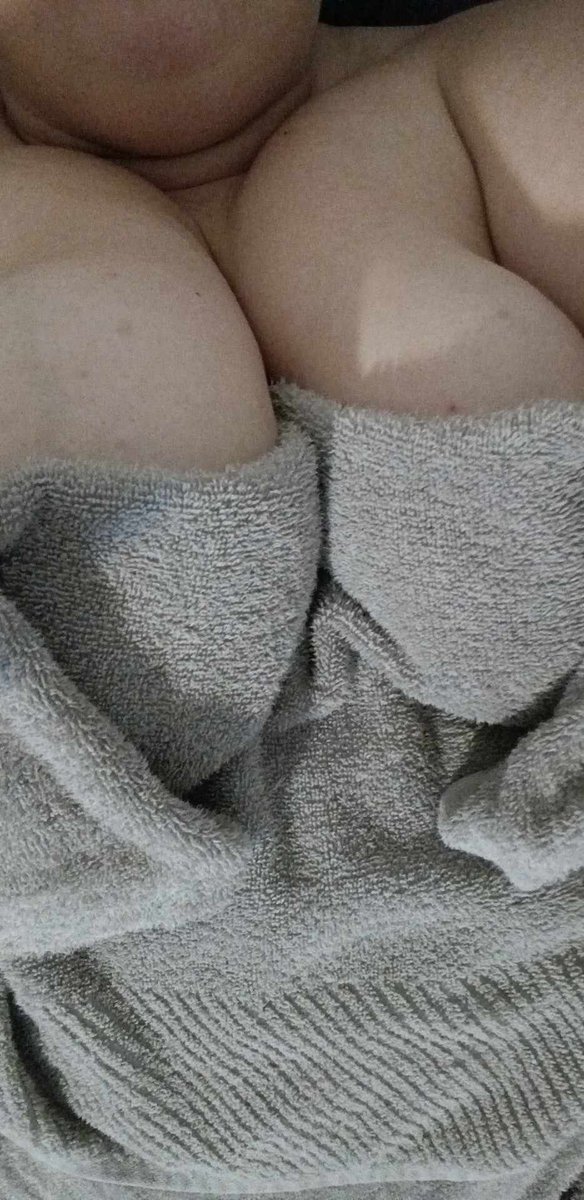 Mistress___L's tweet photo. Looking for a bull or another girl to come use me in ohiooo #nsfw #tits #bdsm #slut #anal #submissive #threesome #ohio #share #cuckold #hotwife #milf #swinger https://t.co/Oq1NGWB8vW