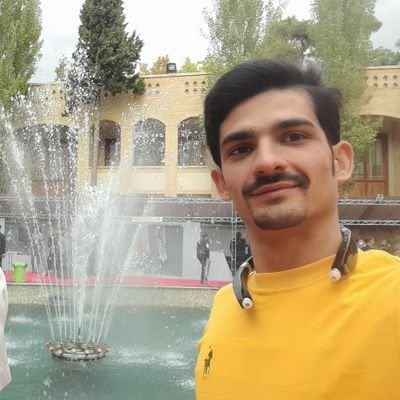 Azadlavasani's tweet photo. عکس تعدادی از عرزشی هایی که تصاویر بچه های مردم رو به نهاد های امنیتی دادند https://t.co/DvF2Y8MV1W