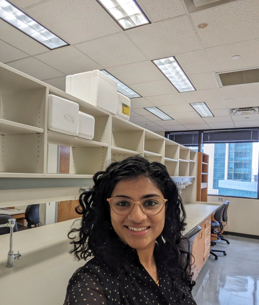 suprajagv's tweet image. First day in my dream job! The Varadarajan Lab is officially open. Not sure what I should be doing first but I am so excited to be here. 
#newpi #utsw #UTSWNeurosci #UTSWBrain