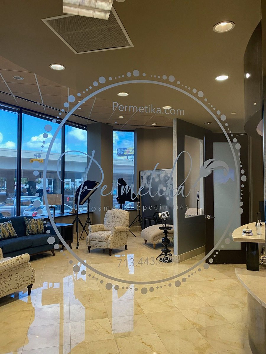 SignCraftTexas's tweet photo. At Sign Craft, we specialize in creating impactful window graphics that enhance brand visibility and allure. 

#WindowGraphics #VinylGraphics #WindowDecals #CustomWindowSigns #WindowArt #GraphicsInstallation #WindowDesigns #BusinessWindowGraphics #SignCraftTexas #WindowVinyl https://t.co/V7f1t6uflN