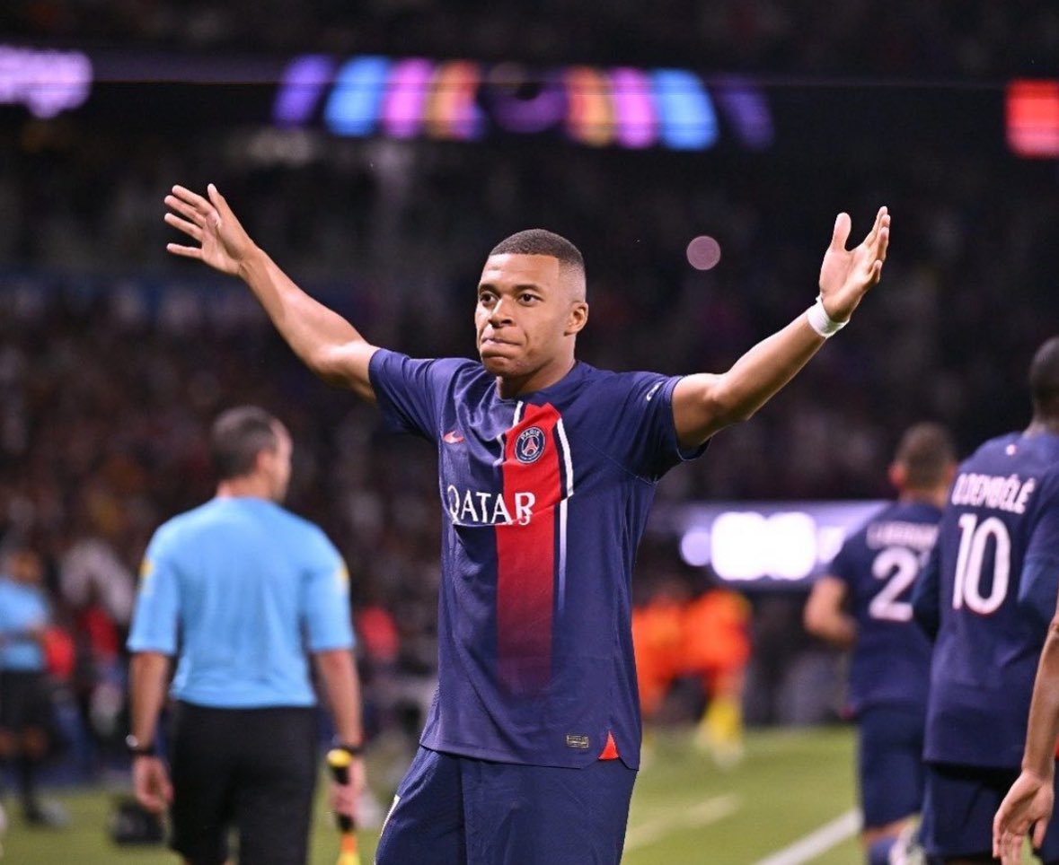 FabrizioRomano's tweet image. 🔴🔵 Kylian Mbappé: “In 2022, I didn’t know my decision until May…”.

“If I know what I want to do, I shouldn’t let the decision drag on. It wouldn’t make any sense”.