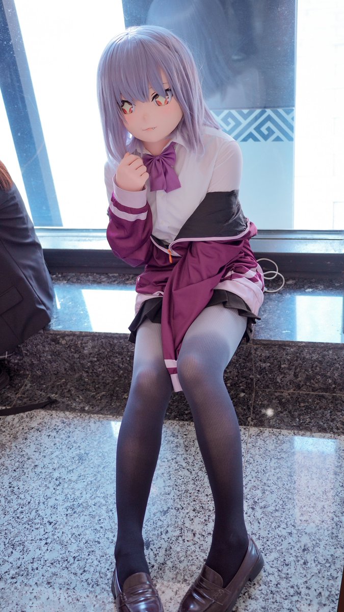 旧pre v tweet media
