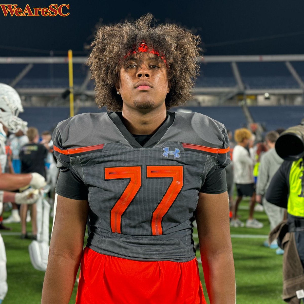 Under Armour All-American and Future #USC OL MAKAI SAINA❕✌🏼

➡️ on3.com/news/under-arm… via <a href="/On3USC/">WeAreSC</a> #FightOn