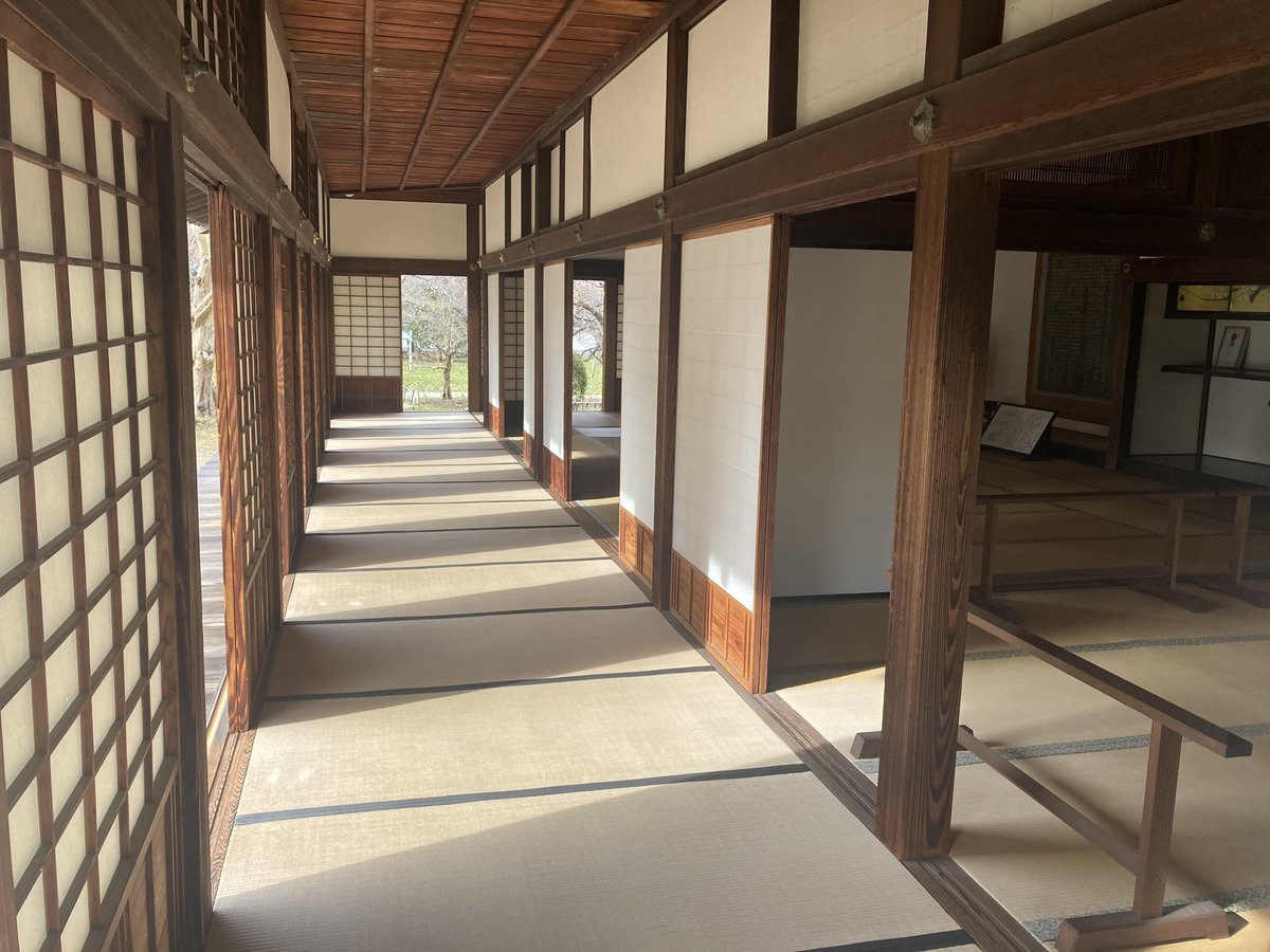 Phil ಠ_ಠ tweet media