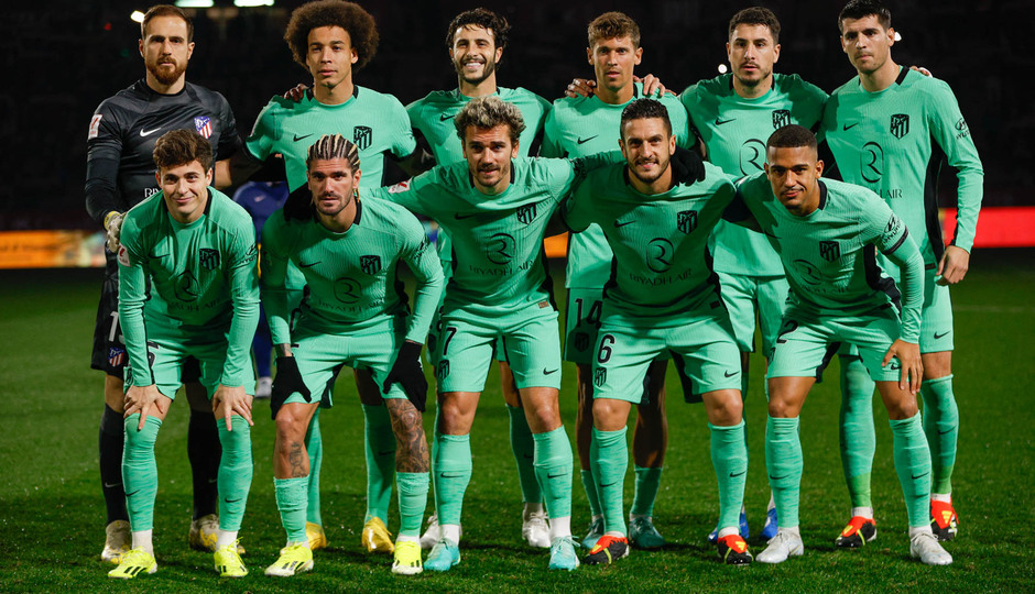 eusebiojesus's tweet photo. #GironaAtleti 4-3😠 Monumento al fútbol 👏👏👏en Montilivi en partido de #LALIGAEASPORTS que acabó con derrota inmerecida de un Atleti que dio la cara🫤. El triplete de @AlvaroMorata💪💪💪no fue suficiente para doblegar a un gran #Girona, que demostró su solvencia. #AupaAtleti 👏 https://t.co/GpMO0SEOwD