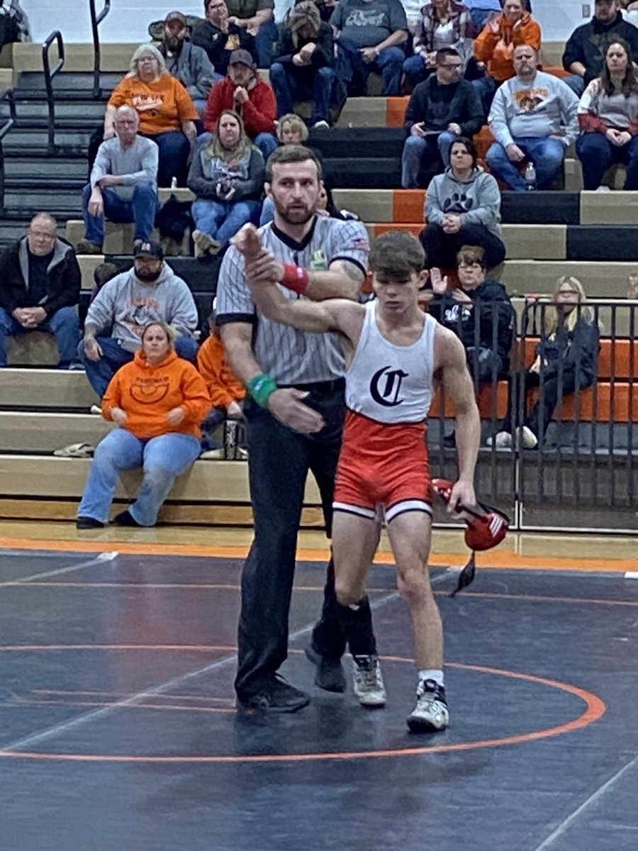 Congratulations Christian Browning on your 100th wrestling VICTORY! #CERAMICPROUD
❤️🖤🤼‍♂️💪🏻