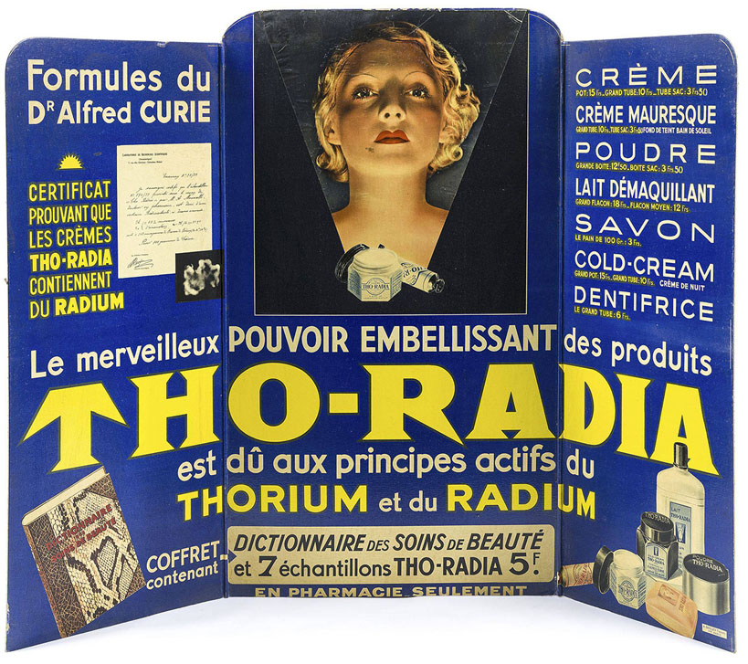 Gritch69's tweet photo. @Guerlain Après les crèmes au radium de l'ancien temps, voici la crème quantique.

Le temps passe, mais le marketing reste le même.

A défaut d'être dangereux, c'est insultant tellement on est pris pour des imbéciles. https://t.co/NuFXy2NNY1