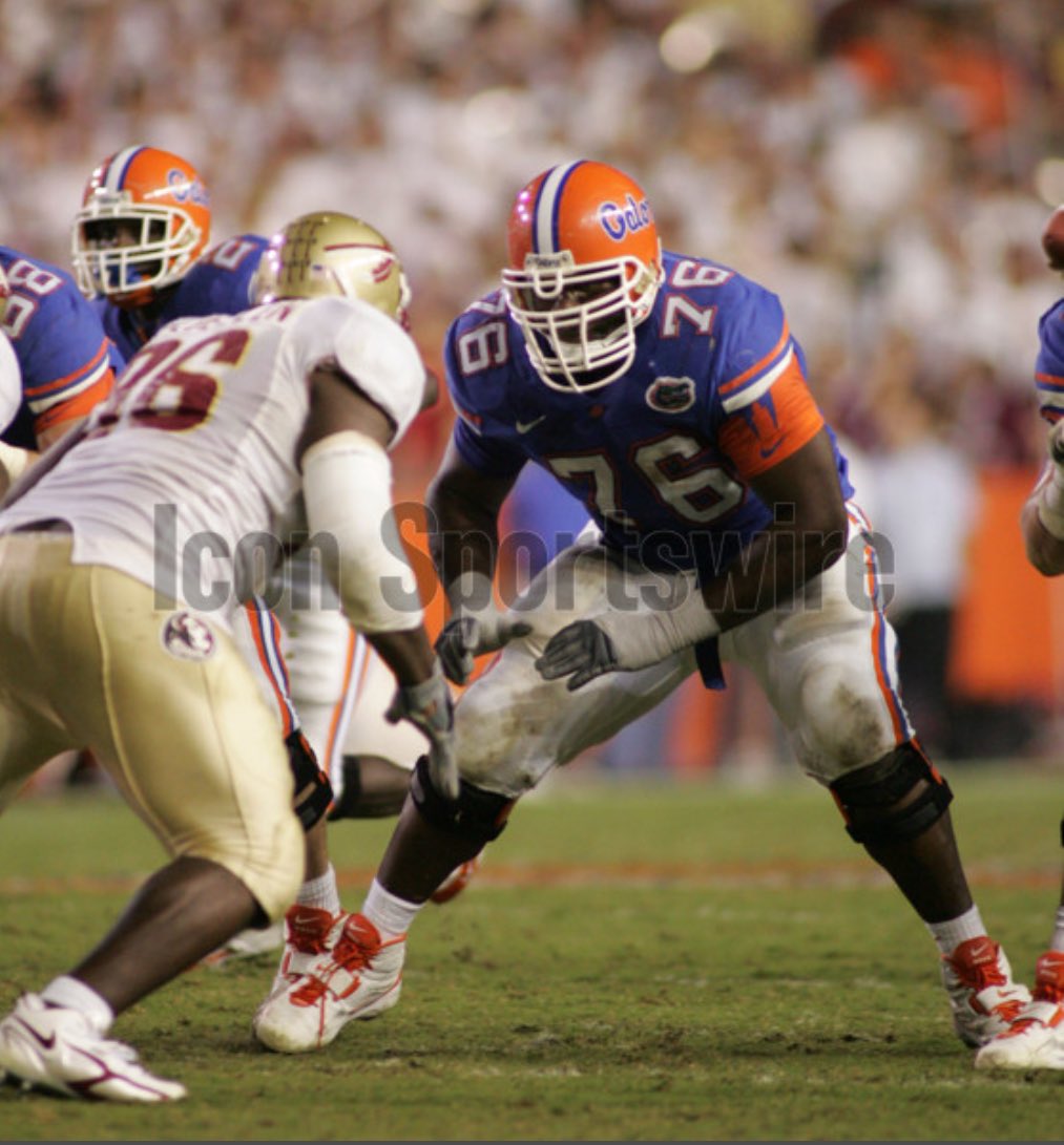 CoachGator1's tweet photo. RIP Brother words can’t explain, I appreciate every moment of the unforgettable memories we shared‼️🙏🏾 #LoveBro #Twash 🐊🩸 https://t.co/anSSnmeUHd