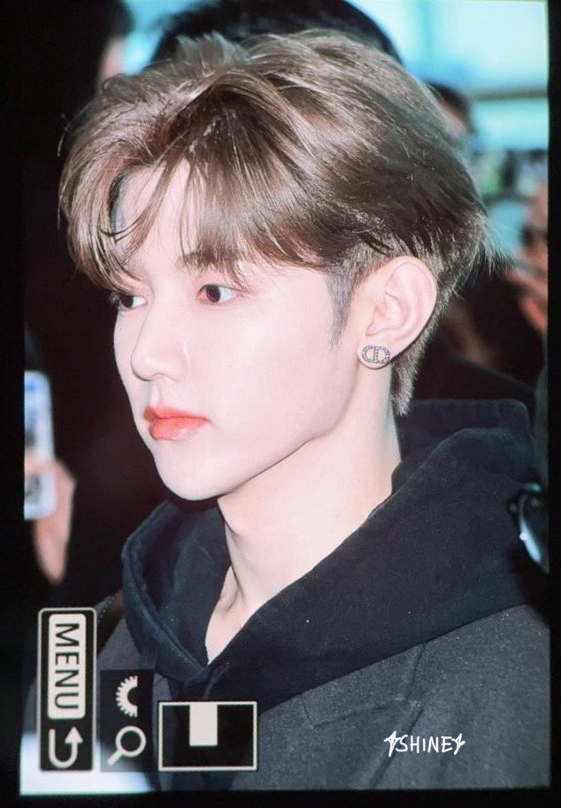 shine_onhao's tweet photo. 20240104 𝙄𝘾𝙉 𝙥𝙧𝙚𝙫𝙞𝙚𝙬 🛬

#장하오 #章昊 #ジャンハオ #ZHANGHAO #zerobaseone #ZEROBASEONE #제로베이스원 https://t.co/kHIvkhW411