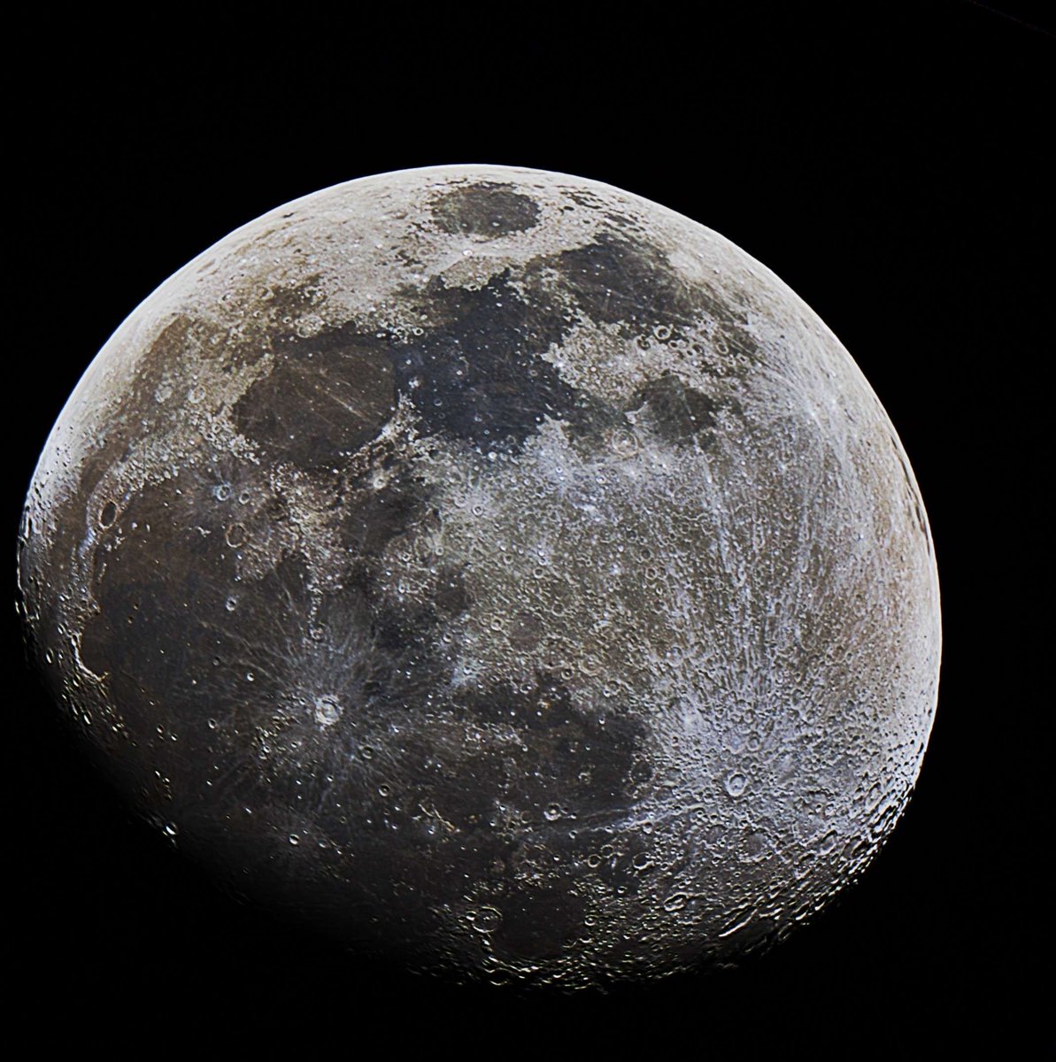 GD_Mystryx's tweet photo. Getting deeper into the astrophotography obby with somme nice pics taken https://t.co/hVrIlcDl3k
