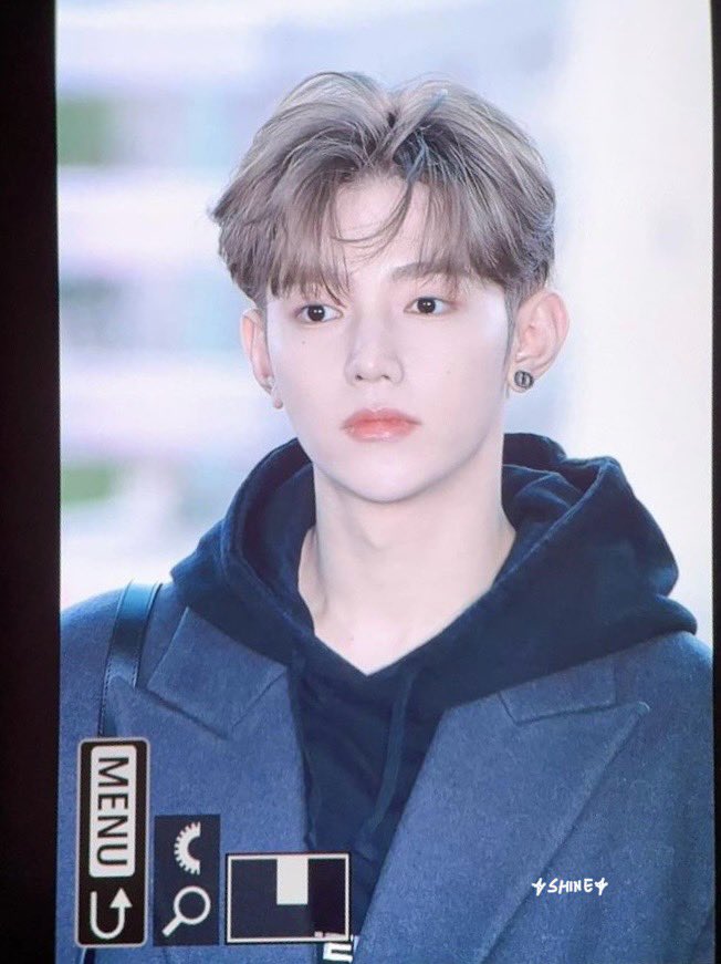shine_onhao's tweet photo. 20240104 𝙄𝘾𝙉 𝙥𝙧𝙚𝙫𝙞𝙚𝙬 🛬

#장하오 #章昊 #ジャンハオ #ZHANGHAO #zerobaseone #ZEROBASEONE #제로베이스원 https://t.co/9Ju0BOOlGX