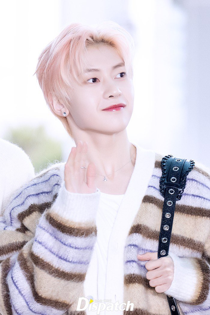nyangmatchu's tweet photo. Journalist photos of #SeokMatthew at Incheon airport departing for Jakarta, Indonesia💛

🔗https://t.co/NSjGLJ33wx
🔗https://t.co/YOvnezscDe
🔗https://t.co/KFgDppMSvb
🔗https://t.co/cjHQqsBUal https://t.co/cTAyHz0PVV