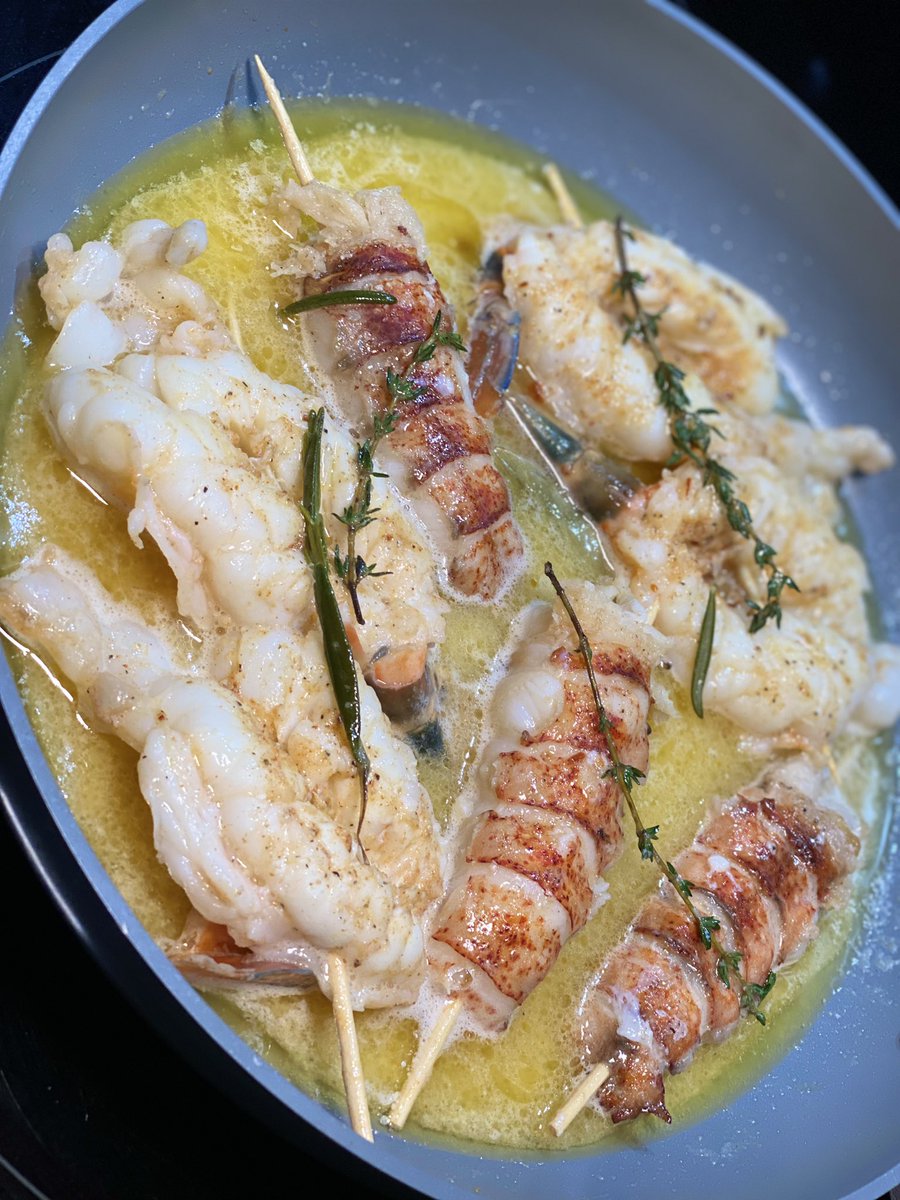 chefcourt1's tweet photo. Made butter poached lobster tails + colossal shrimp with Alfredo linguine for dinner. So good! #chefcourt1 #chefcourtneybrown #dinner #cheflife https://t.co/aiWmQ5ypuw