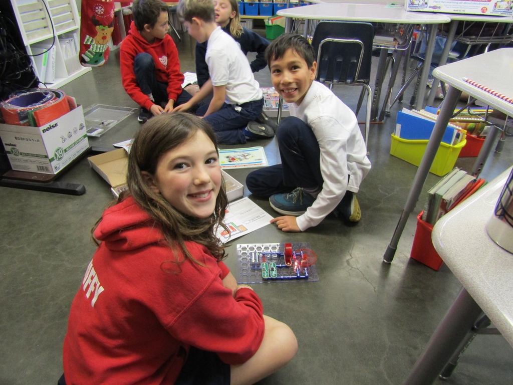ASBSeattle's tweet photo. Happy New Year Bulldogs! We loved having happy kids ready to take on 2024 today! #weareASB #inspiredtolearn https://t.co/BV6wqyBnLF
