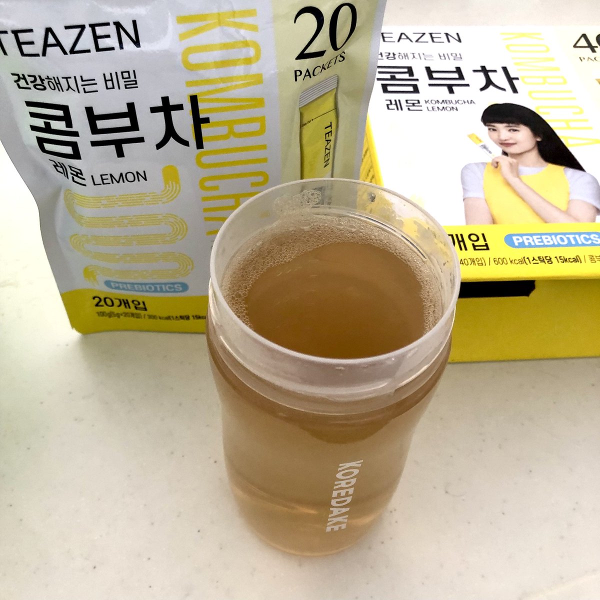 BlackLabbit2023's tweet photo. ダイエット最後の1ヶ月これ飲んでた
ジュースみたいに美味しいから
水沢山のめるのに油の吸収抑えてくれたり、乳酸菌入ってたり1杯15キロカロリーなのもたまらん
お湯こんなに入れて割ってるけど全然薄くなくて美味しく飲める

グレープフルーツとプーアール茶が飲みやすいレモンも良き

リピ買い✌︎ https://t.co/C9eMtDPjuQ