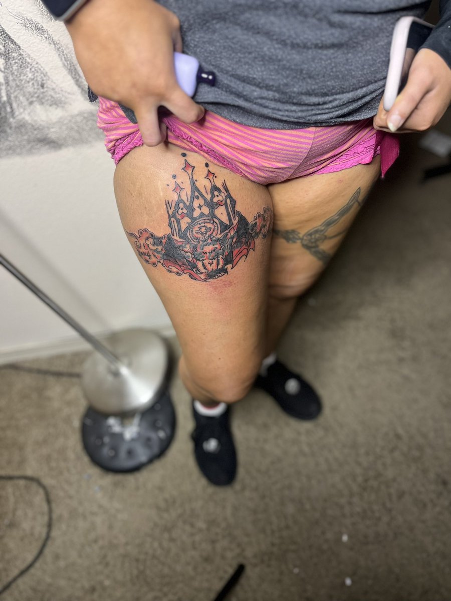 Dadripgod98's tweet photo. Want a cover up? Come see ya boy✍🏾 https://t.co/aQOs6nOOj7
