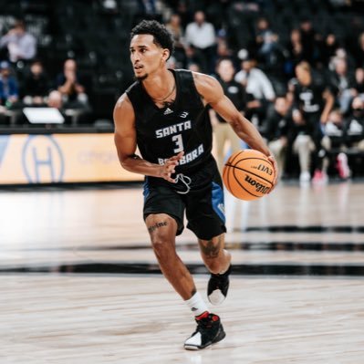 MD_Basketball2's tweet photo. Newly promoted @dzikiwarszawa signed 23-year-old American, 190cm guard @_ajare. Sanni previously played for Vilkaviskio Perlas ( Lithuania ), where he had impressive season. In 22 games, he averaged 22.0ppg, 4.2rpg, 4.5apg, 2.2spg, and 1.9bpg.
#plkpl #zawszedokońca https://t.co/rBTZOXIRyx