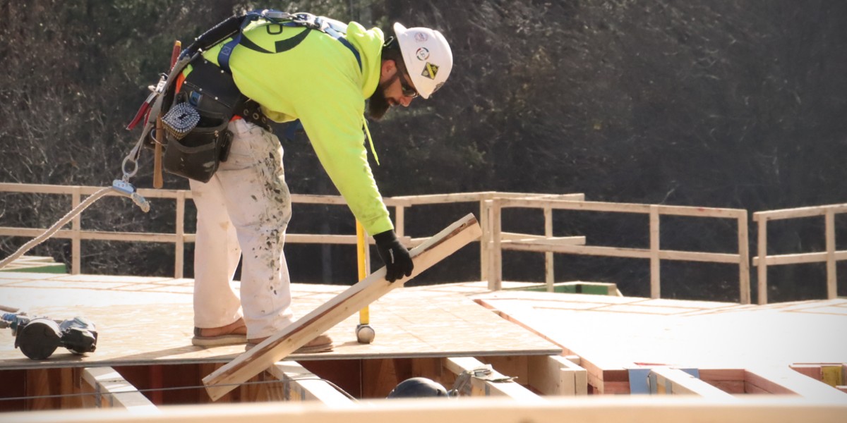 MidAmCarpenters's tweet image. Neo at Vantage Point is a luxury apartment community coming to the St. Louis suburb of Maryland Heights. We will have this 269-unit complex opened next summer. Lots of Union Carpenters are getting the job done the right way, the safe way!
#UnionProud #UnionCarpenters
