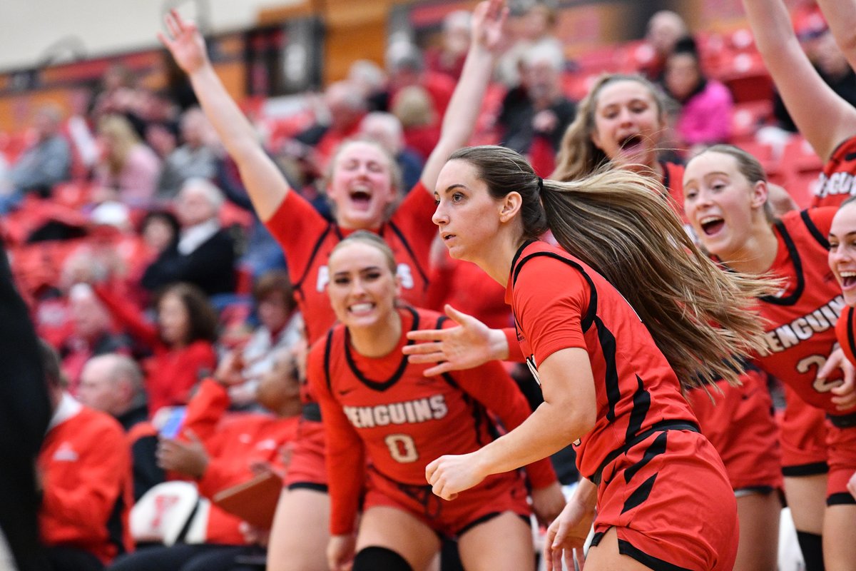 This pic ♥

<a href="/MarchMadnessWBB/">NCAA March Madness</a> 

(📷@roberthayespix)

#GoGuins🐧