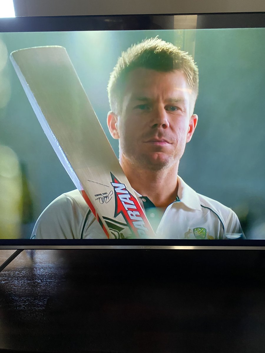 David Warner gone for 34 runs in his last test match. 
Great batsman but who won’t forget sandpapergate ??
Adios and i hope i don’t have to see his wife again 🙄
#AUSvPAK