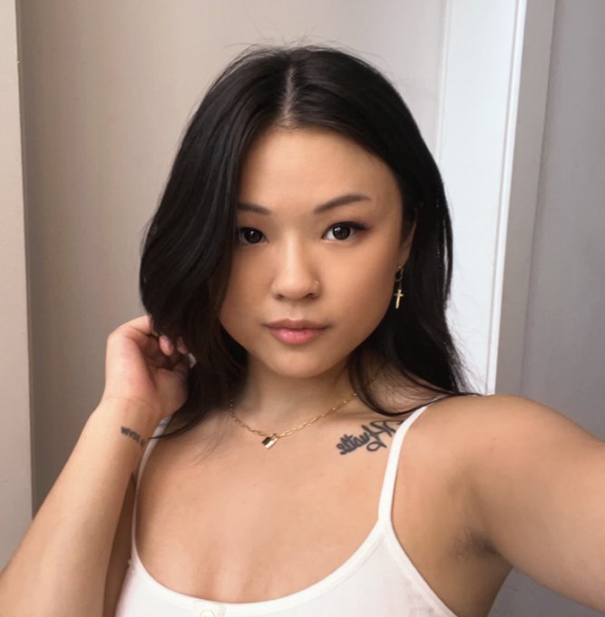 before &amp; after 🤪 first shoot of 2024 is wrapped @parasited_xxx @LeanaLovings https://t.co/pApl53oT9p