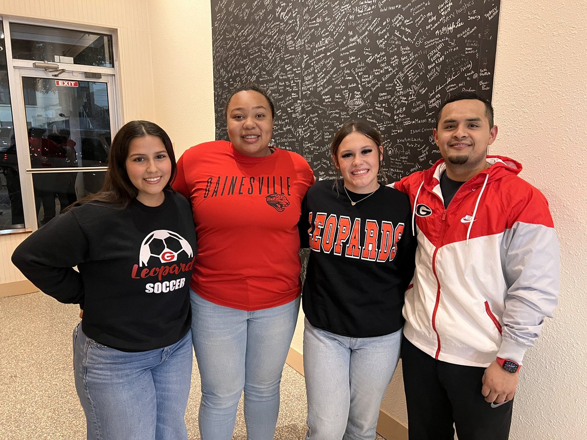 Tonight’s guests included Gainesville Boys Basketball and Gainesville Girls Soccer. Watch a replay on our YouTube channel or at ccsportstalk.com.