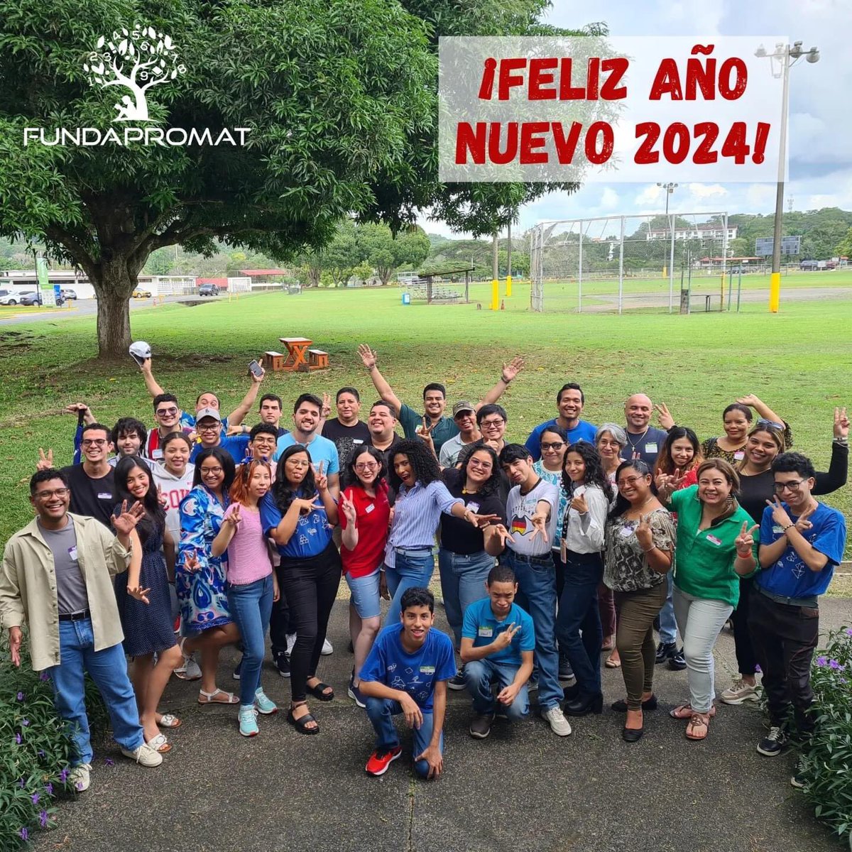 fundapromat's tweet photo. ¡Feliz Año Nuevo 2024! les desea el equipo de voluntarios de FUNDAPROMAT.
#fundapromat #matemáticas #panamá #promocióndelasmatemáticas #matemáticasenpanamá #mathematics #mathisfun #ilovemath #ilovemathematics #mathoutreach #mathinpanama #felicesfiestas #voluntariosdepanamá https://t.co/aDJ25safmL