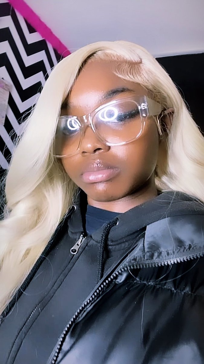fein444niyy's tweet image. outta all the colors i did , this blonde is it 😍😍😍😍😍 ! #2raw