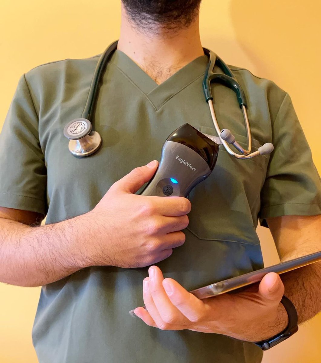 EagleViewUltra's tweet photo. "The hand is no longer enough... so here comes ultrasound. I love ultrasound for the possibility of seeing where the eye doesn't reach, of feeling inside things, right into the viscera."
📝Shared by ippocrate_md from Italy🥰 
#POCUS #MedEd #MedTwitter #medstudents https://t.co/78HoQ9KDCl
