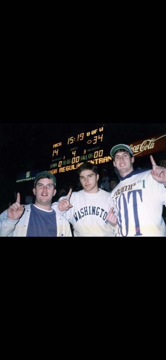 This seems like the right week (and only week) to post this. Jan 1, 1992 at the Rose Bowl. My senior year atUWand the last time we beat Michigan for the Natty. Please let history repeat itself #PurpleReign #UWFootball <a href="/Softykjr/">Dave “Softy” Mahler</a> <a href="/jasondhamilton/">Jason Hamilton</a> <a href="/themikepenix/">Mike Penix Jr.</a> <a href="/KirkHerbstreit/">Kirk Herbstreit</a> <a href="/espn/">ESPN</a>