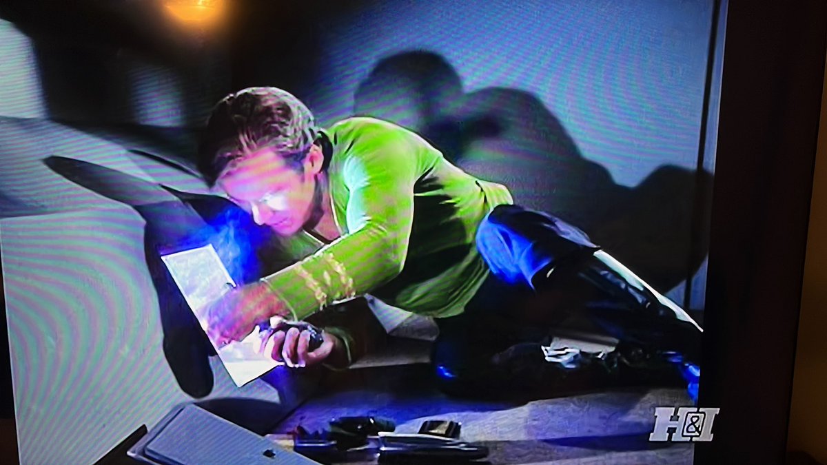 rjhierl's tweet image. Little known fact, but Kirk worked as a welder while attending Star Fleet Academy. 
#allstartrek
 #TheDoomsdayMachine