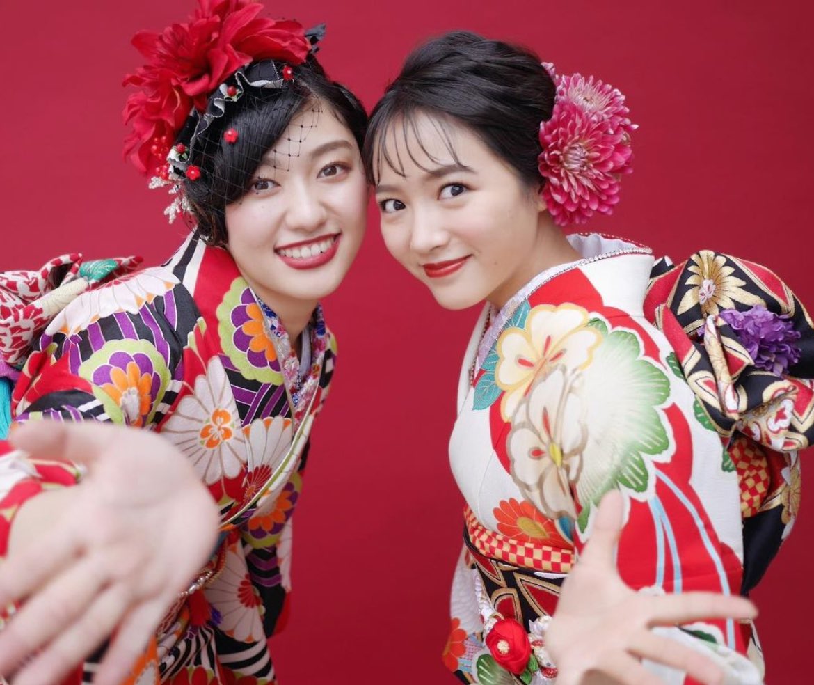 #かほりこエビ中加入10周年 
おめでとう🎊🎉
私も2000年生まれだから親近感と尊敬しかない！
ライブ楽しみだな«٩(*´ ꒳ `*)۶»
１回離れちゃったけど、これからも応援しますꉂꉂ📣