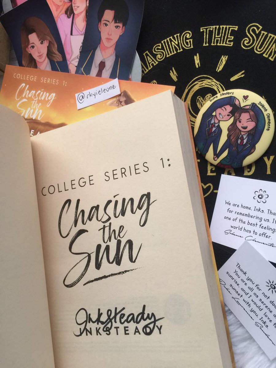 skyieleone's tweet photo. hello po! sino pong interested dito sa Chasing the Sun and Taming the Waves ni Inksteady? im selling it na po bcs i need to pay for my tuition sa school. nariyan na po lahat ng inclusion. bilhin nyo na po yong dalawa, 1,200 nalang; lahat na yan. :)

#inksteady
#lfbuyer 
#cts
#tcw https://t.co/HHPpATmNtQ