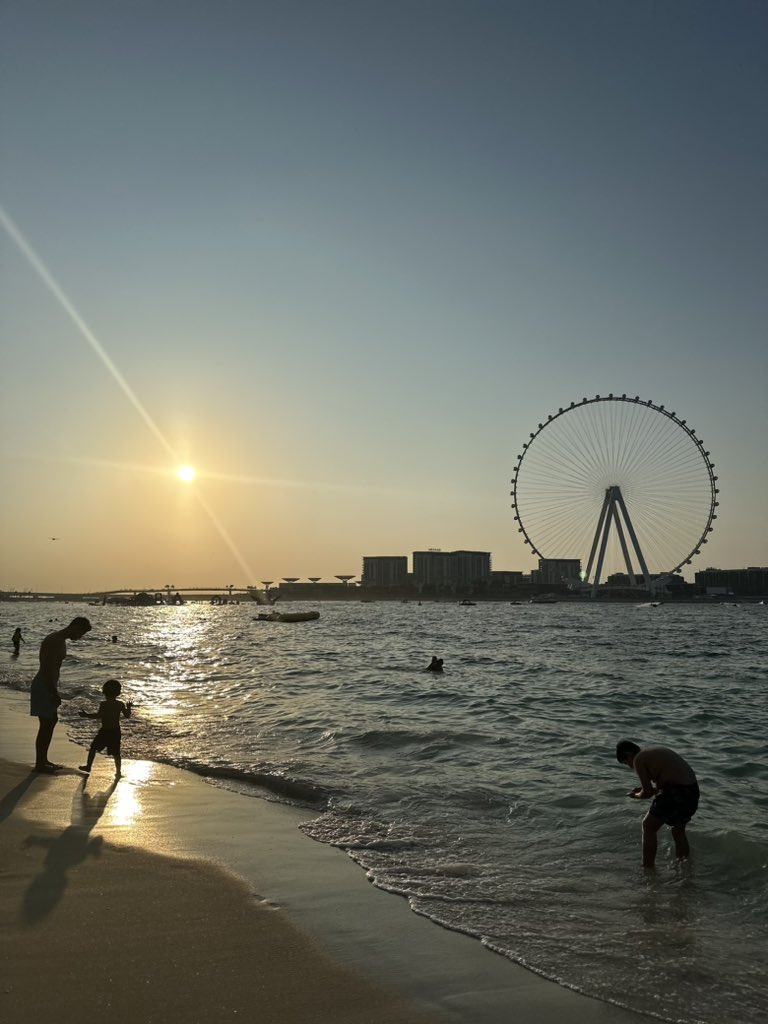 Alex Bokov (@bokovfactory) on Twitter photo 